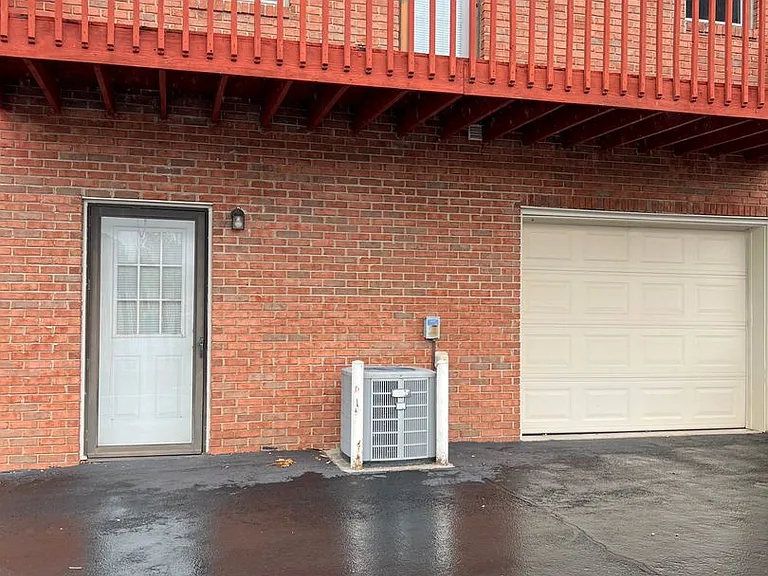 604 Phoenix Ct — Photo 29