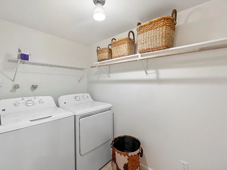 8107 E Vista Dr — Photo 22