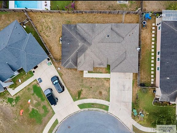 3rd image of 4032 Alamo Trl
