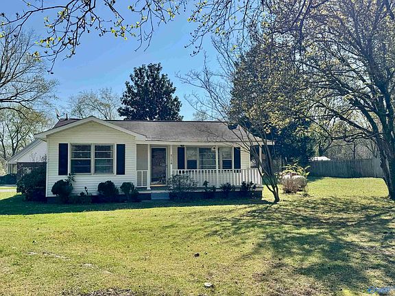 2nd image of 7176 Moores Mill Rd