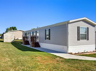 230 E Macgregor Ct, Highland, MI 48357