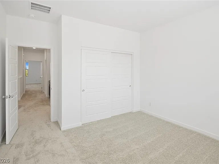 254 Walsh Peak Ave — Photo 32