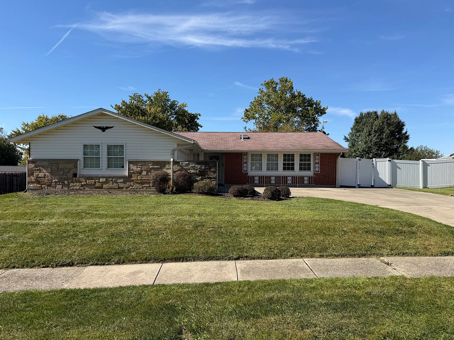 3 bed, 1544 sqft, $1,700 — Photo 1