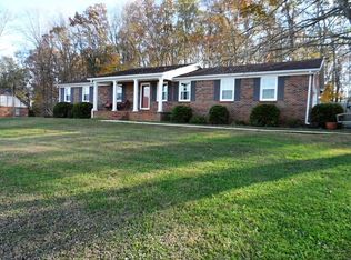 60 Twin Marys Dr, Tullahoma, TN 37388