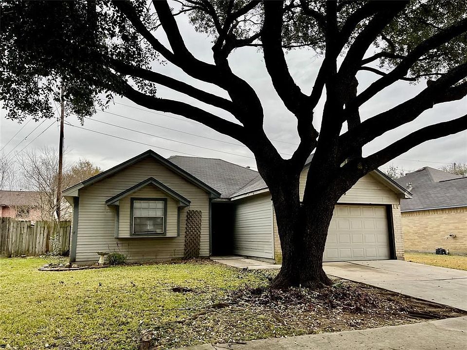 1st image of 19306 Nasworthy Dr