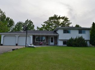 3548 46th St N, Fargo, ND 58102