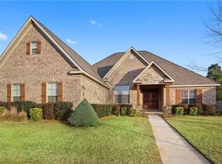 2275 Turtle Creek Ln E, Mobile, AL 36695