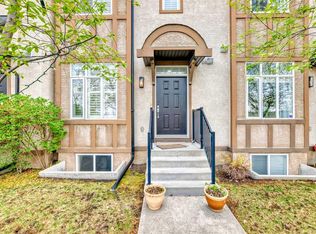 199 McKenzie Towne Dr SE, Calgary, AB T2Z4P8