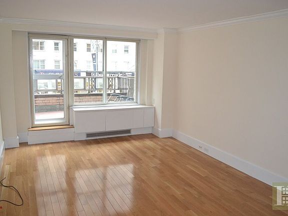 4th image of 60 W 57th St APT 2A