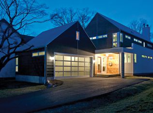 44 Franklin Ave, Bryn Mawr, PA 19010
