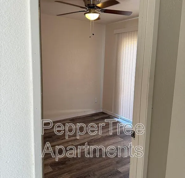 720 E Elm Ave #D — Photo 7