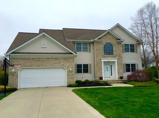 9449 Stone Mill Dr, Mentor, OH 44060