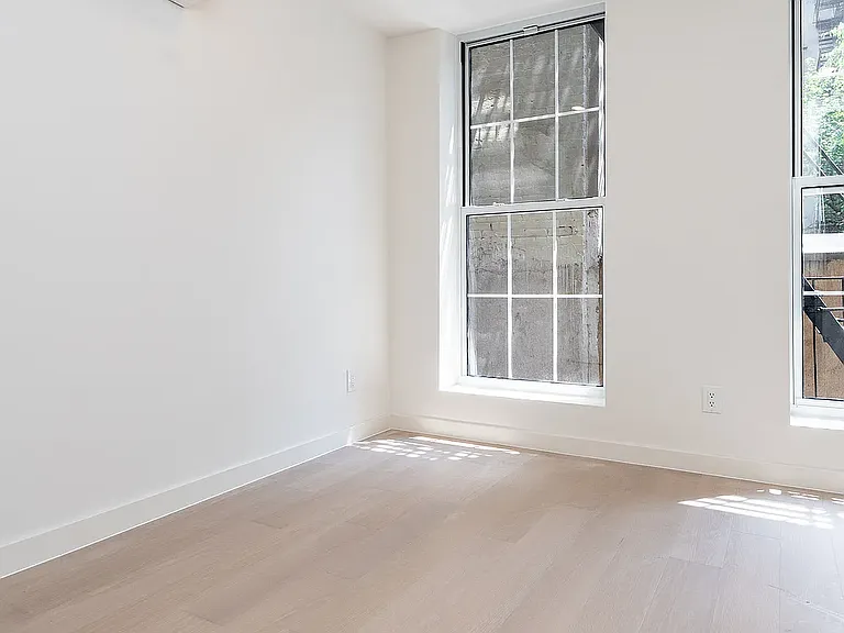 157 Havemeyer St #1 — Photo 12