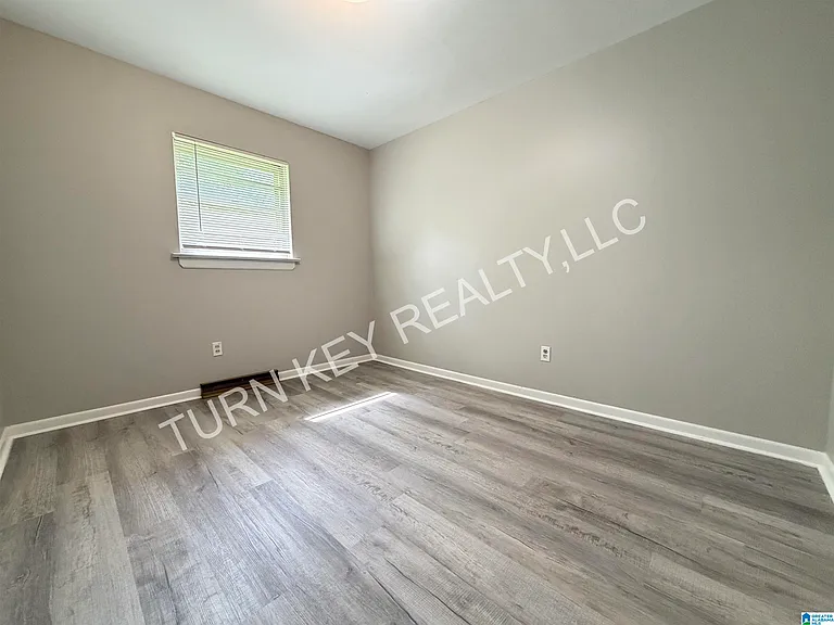 444 Harden Rd — Photo 11