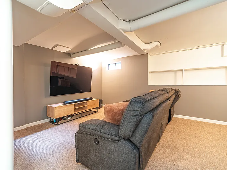281 Peddlers Rd — Photo 18