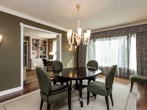 4th image of 322 Baltustrol Cir