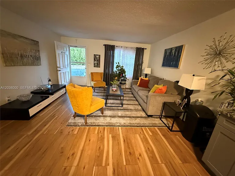 4707 Britt Dr #4707 — Photo 2