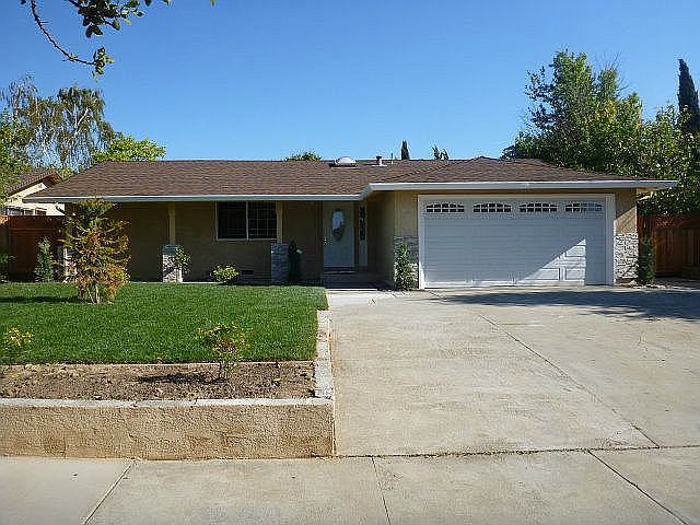 1st image of 2924 Cropley Ave