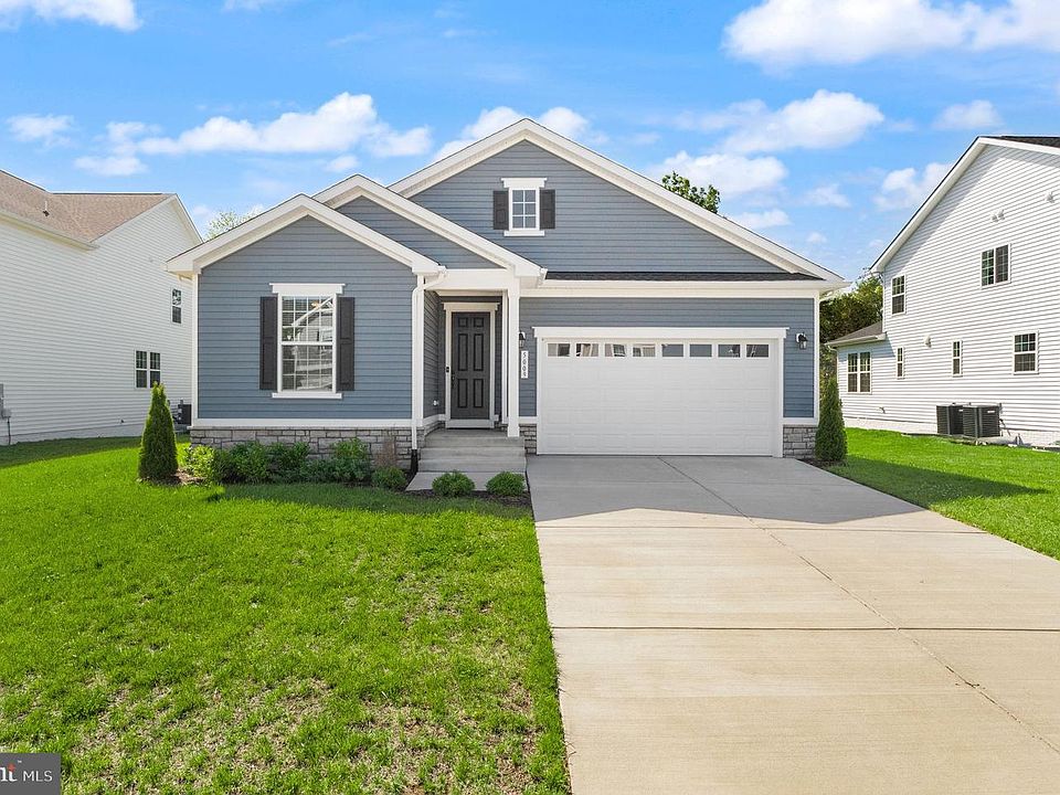 1st image of 5009 Gray Fox Dr