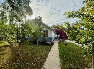 113 4th Ave E, Kindersley, SK S0L1S0