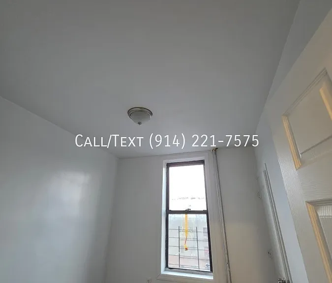 490 S Broadway #5 — Photo 5