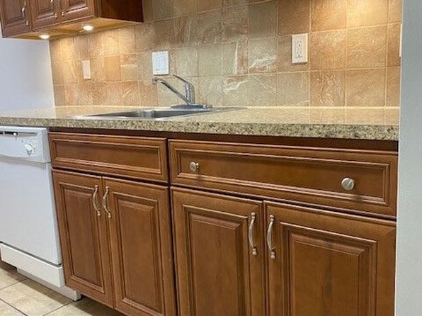 431 SE 13th Ct #G204