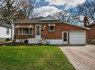 69 W 4th St, Hamilton, ON L9C 3M6