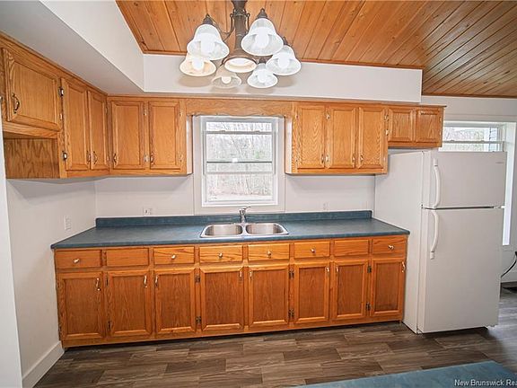4th image of 45 Whittaker Rd