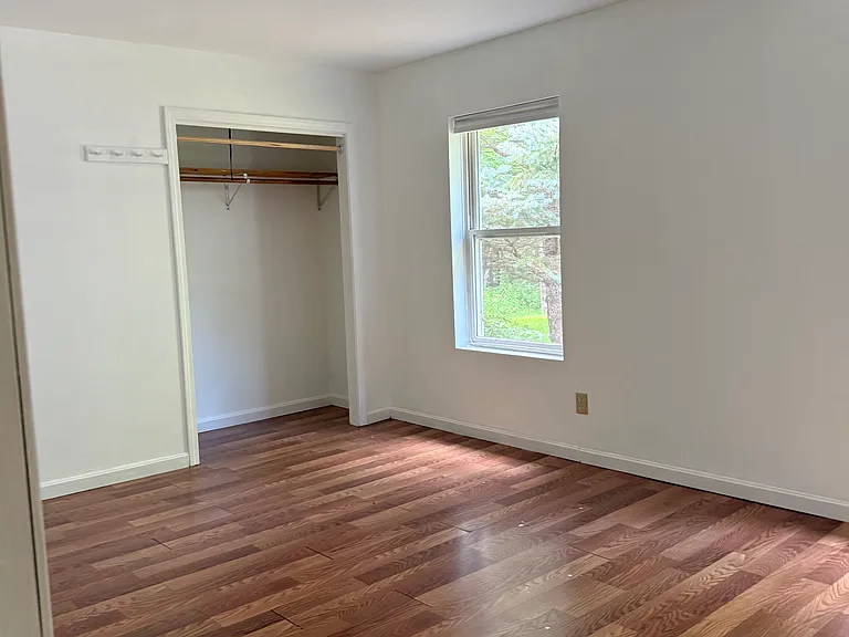 11 Wakefield Pl #11 — Photo 12
