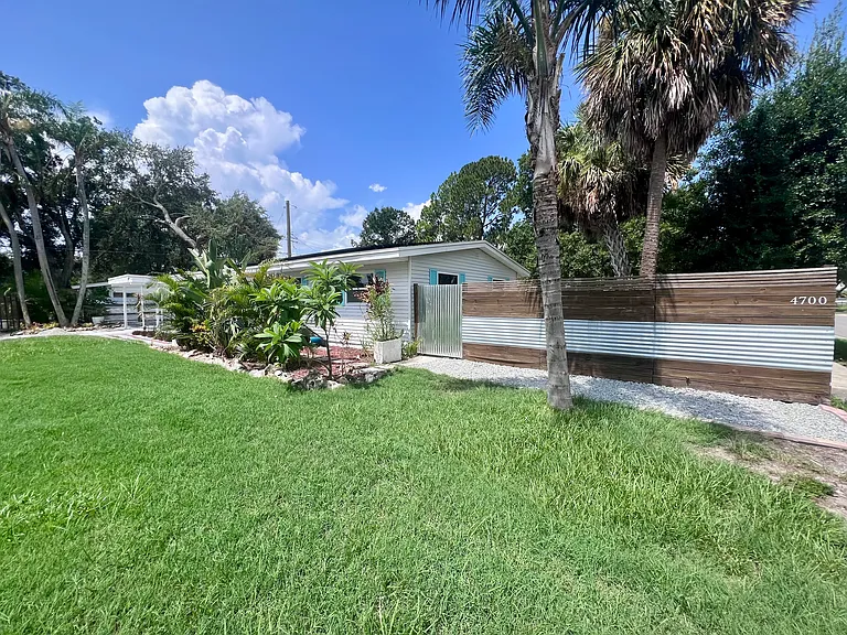 4700 W Leila Ave — Photo 3