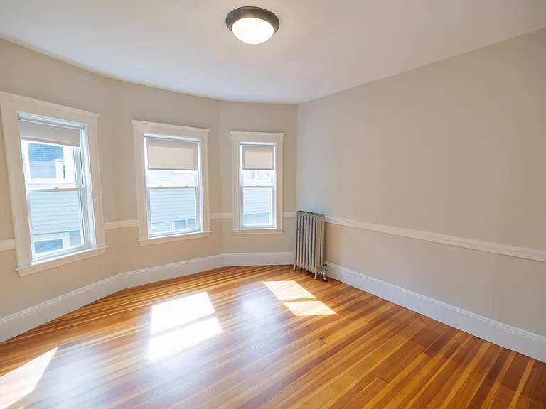 12 Benham St #2 — Photo 15