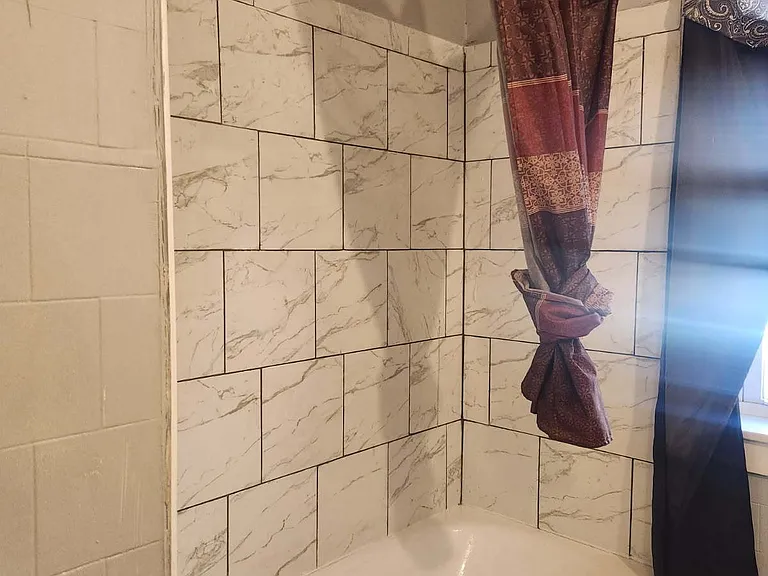 8017 S Maryland Ave #3B — Photo 5