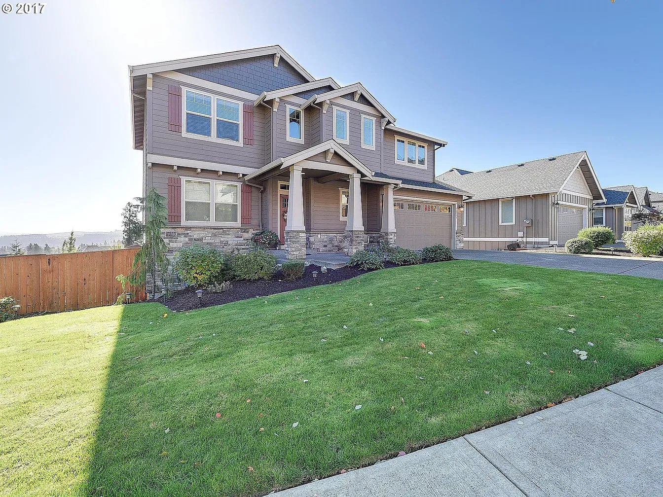 4 bed, 2950 sqft, $3,800 — Photo 2