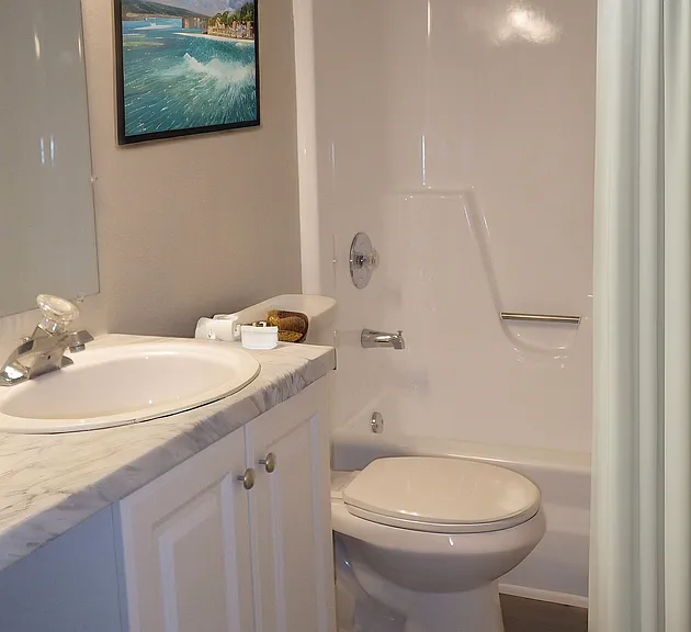Spencer Creek Apartments — Photo 20