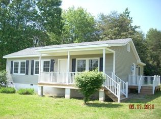 108 Pine Ridge Dr, Louisa, VA 23093