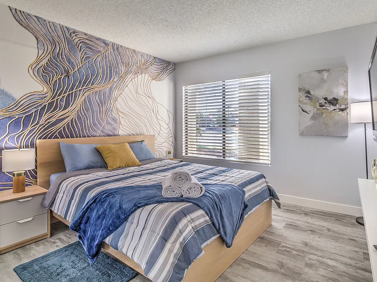 6581 Shelter Ln — Photo 12