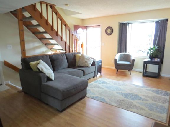 2nd image of 5092 Crockett Dr