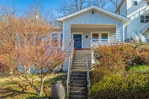 516 Moonhollow Ln Photo 1