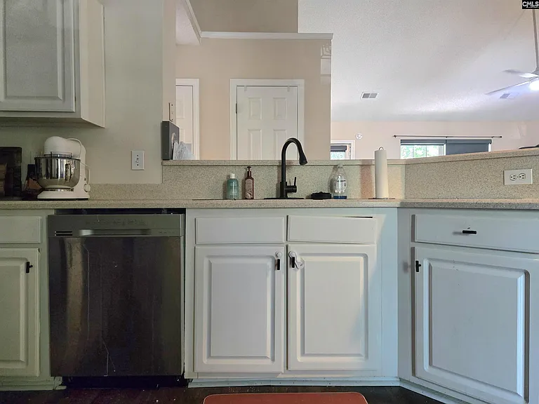 3 Beacon Ct — Photo 8