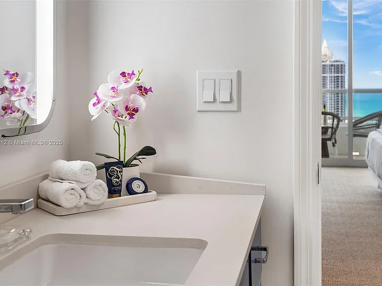 4401 Collins Ave #3505 — Photo 18