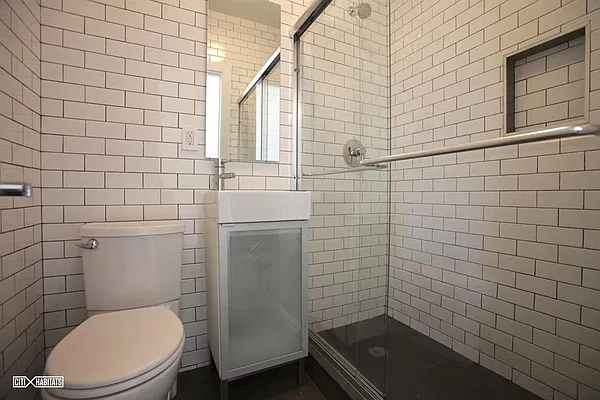 Rented by Citi Habitats | media 12