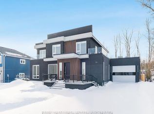 56 Sallows Dr, Tay, ON L0K2A0