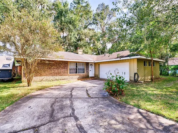 3621 NW 107th Ter, Gainesville, FL 32606