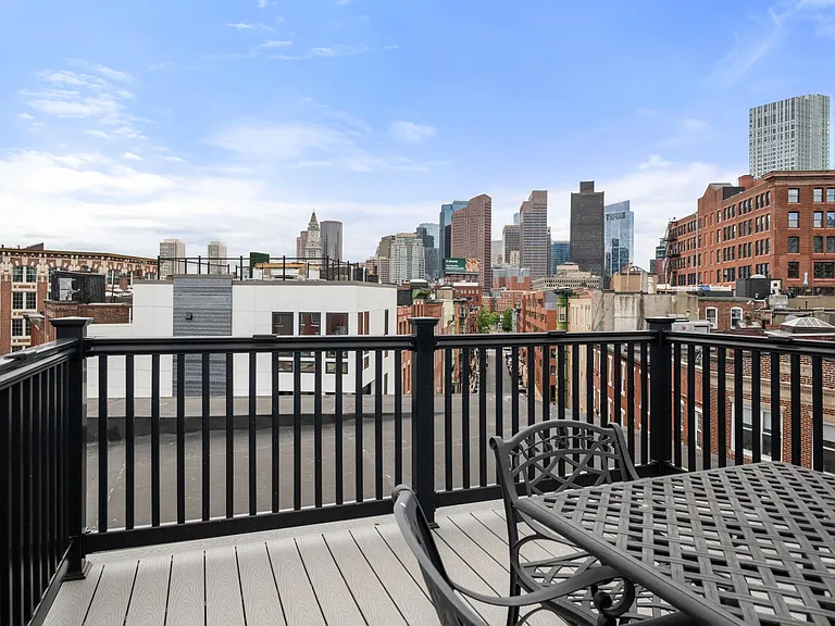 177 Endicott St #2 — Photo 19