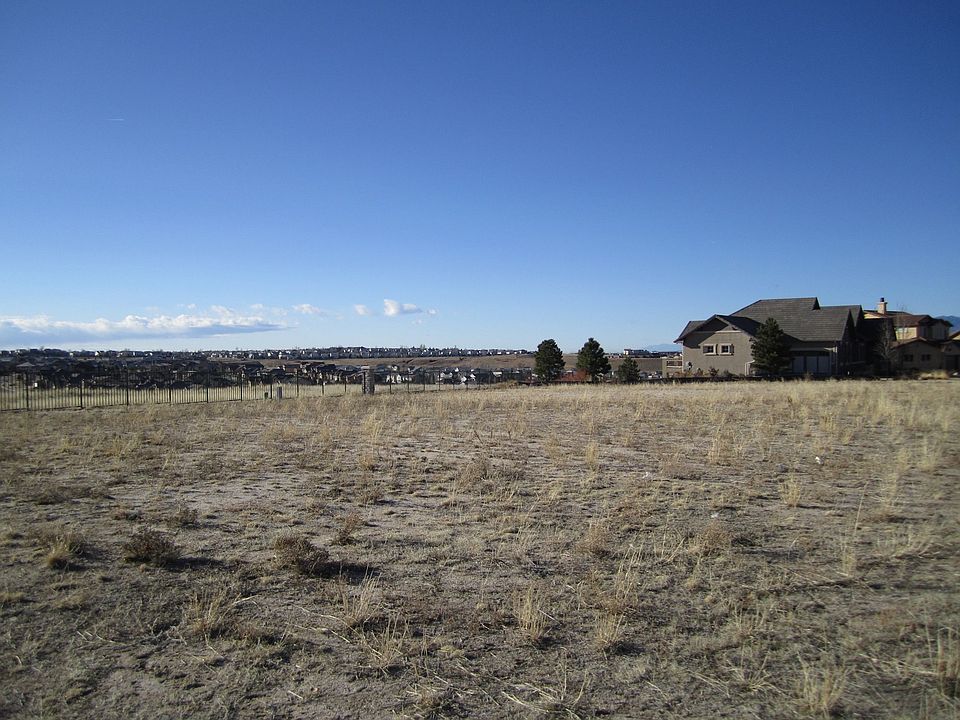 2nd image of 9883 Pinedale Dr