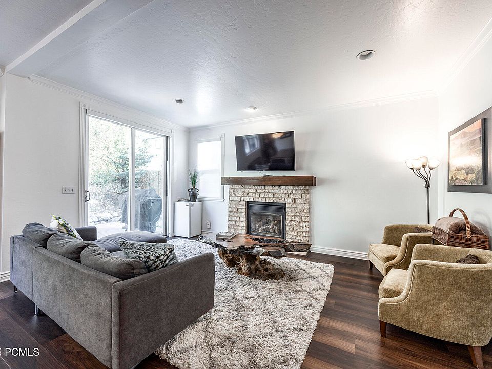 1st image of 125 Daly Ave