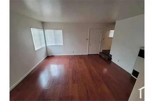 2219 Warner Ave Photo 1