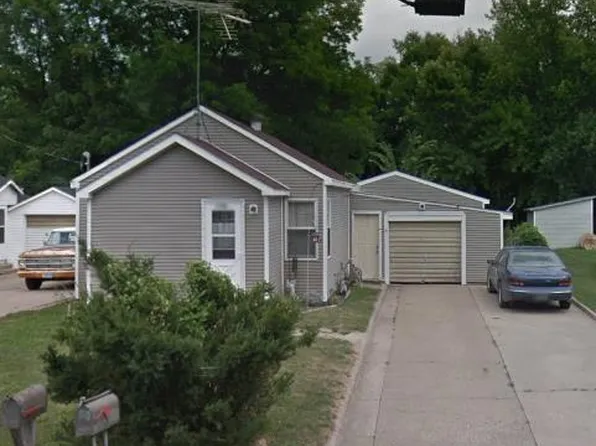 1100 N H St, Oskaloosa, IA 52577