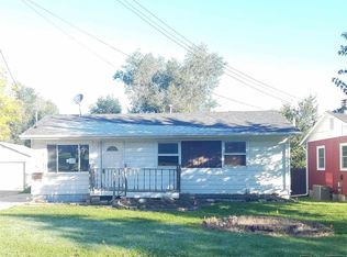 1904 E Spruce St, Sioux Falls, SD 57103