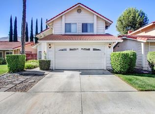 4571 Feather River Rd, Corona, CA 92878